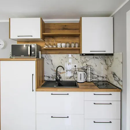 Holiday home 4 Bedroom Cozy Home In Skradin-Vacani *